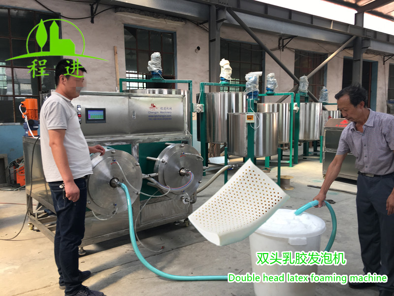 Application of double head latex foaming machine